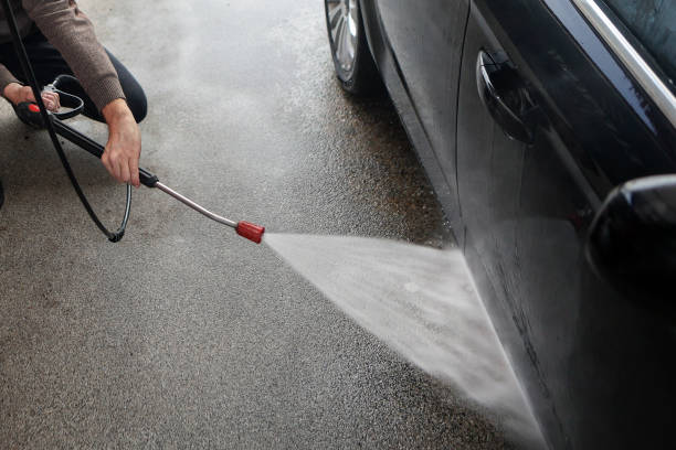 Best Pressure Washing Siding  in Broomall, PA
